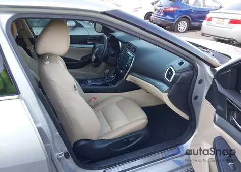 2016 Nissan Maxima 3.5 S from USA, damaged, VIN 1N4AA6AP4GC383844